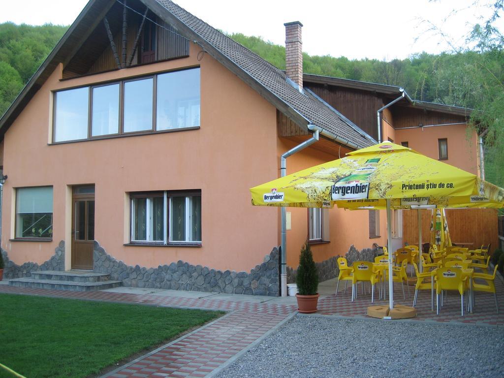 Pensiunea Colt Alb Băile Homorod Exterior foto